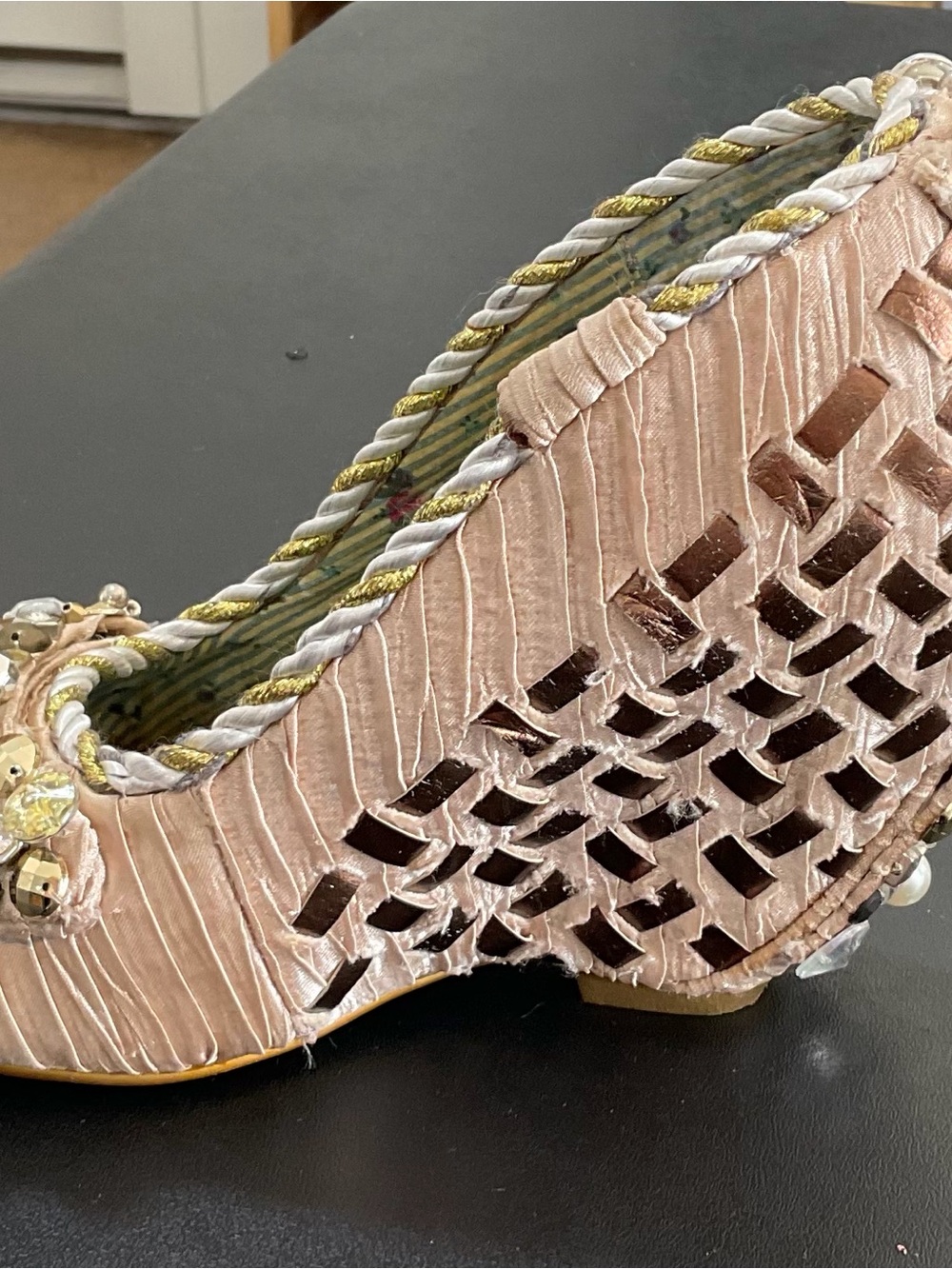 RARE Archival Irregular Choice “Disco Pants” Woven Pearl Gem Heels SZ 6.5 - Picture 7 of 8